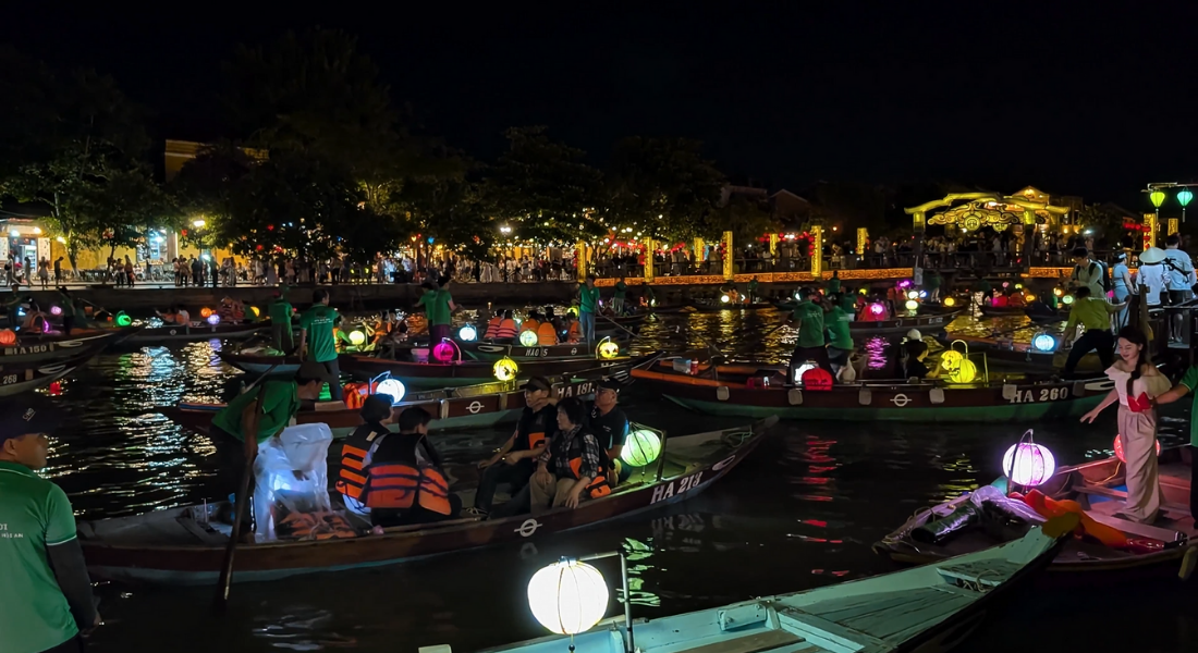 Hoi An lantern boats