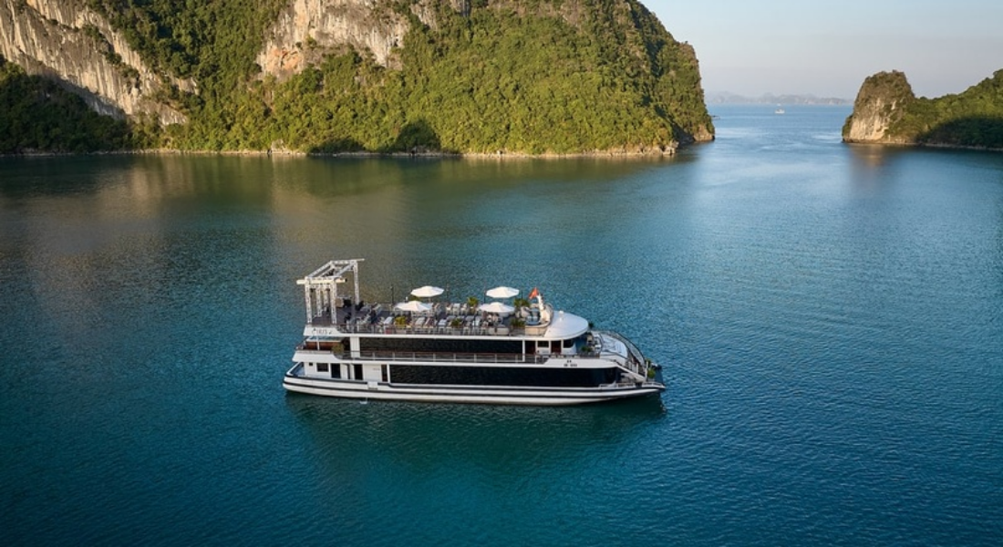Ha Long Bay cruise